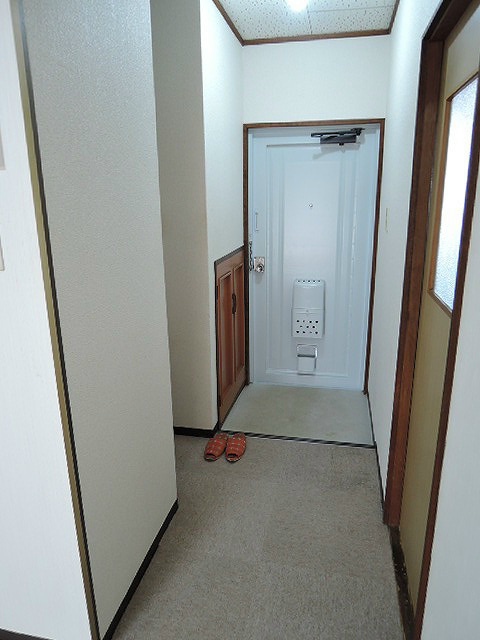 平原マンション 玄関