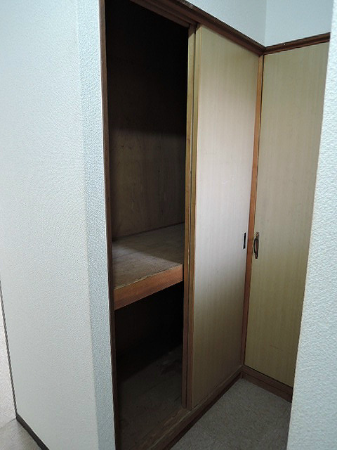 平原マンション 収納