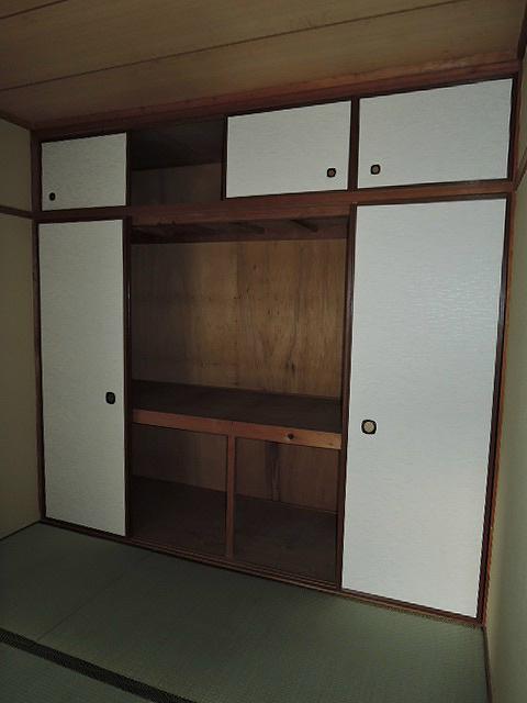 平原マンション 収納