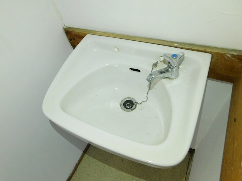 国見荘 洗面所