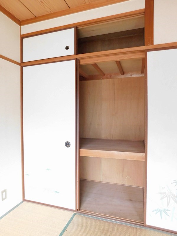 サンハイツ石本 収納