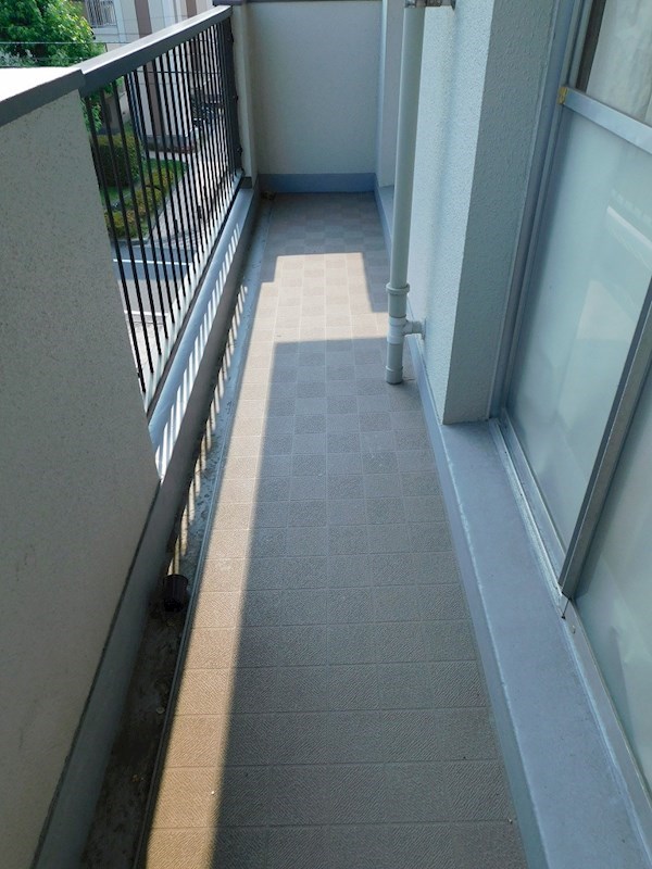 徳力団地133棟 ベランダ