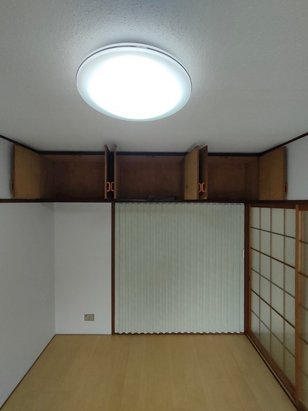 康園アパート 収納