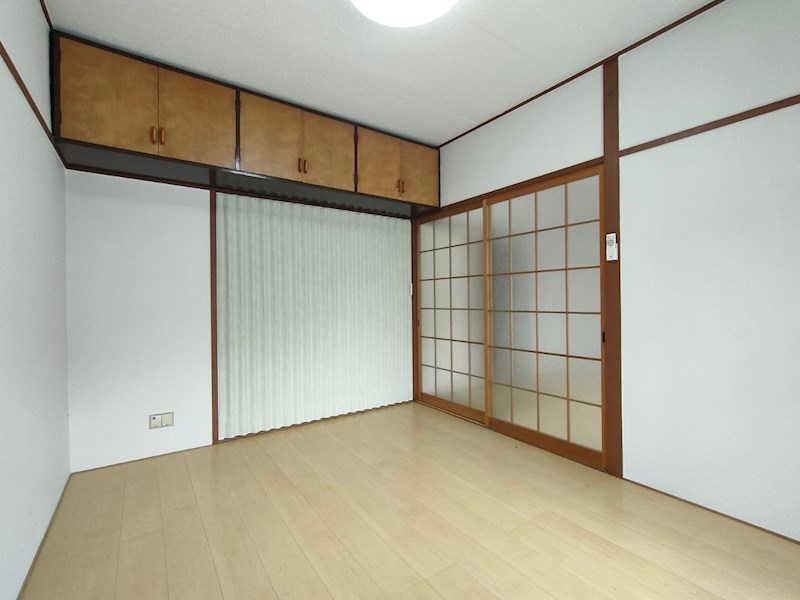 康園アパート ベッドルーム