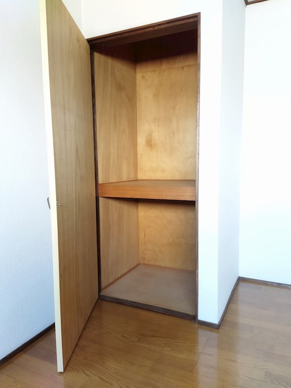 コンフォース皿倉Ⅱ 収納