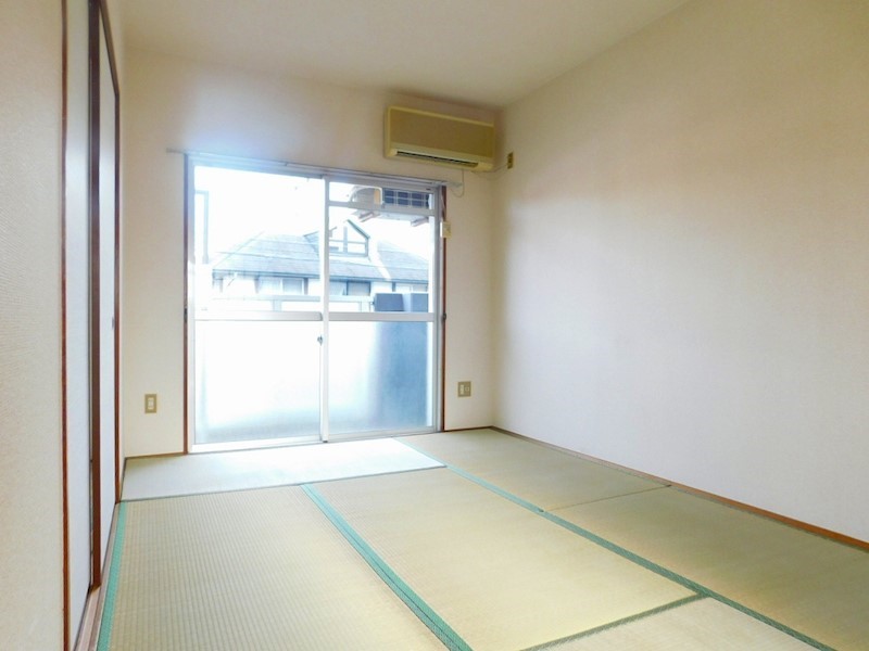 シャトレ松尾 ベッドルーム