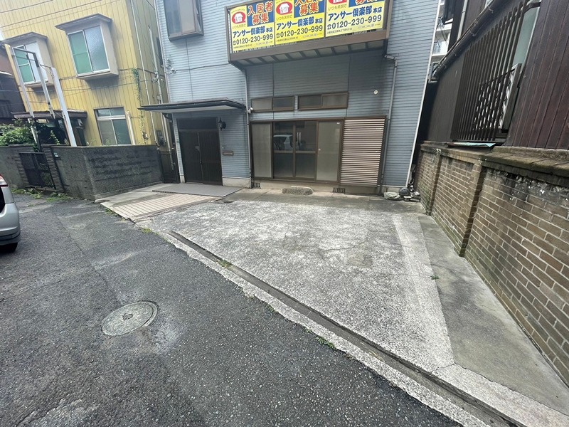 金田2丁目貸家 駐車場