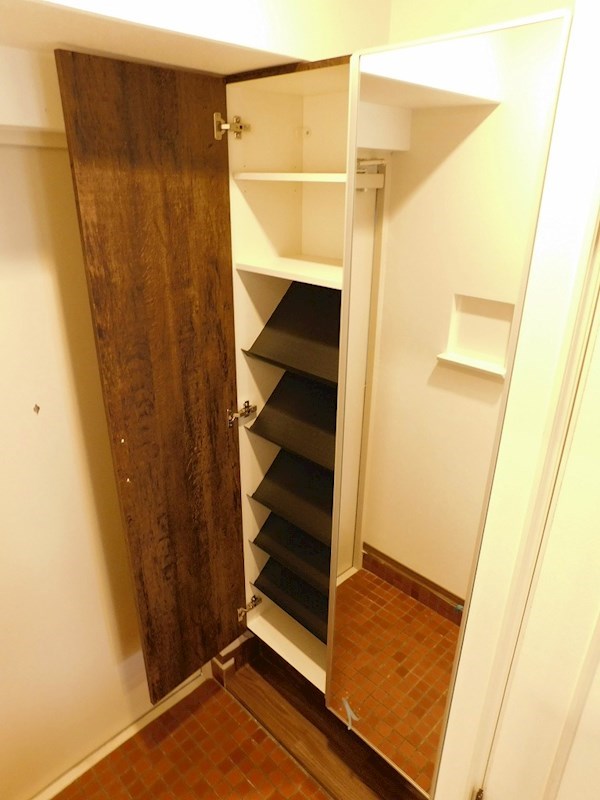 コンプレート古船場 収納