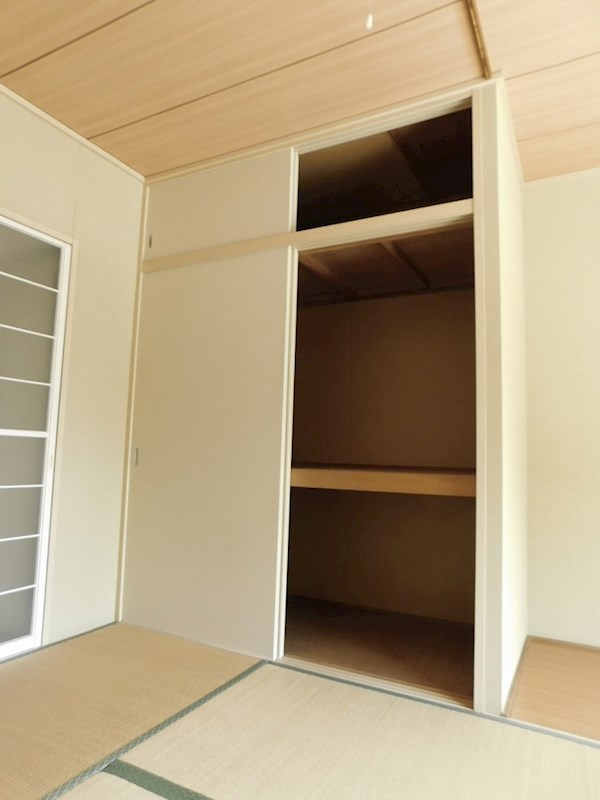 サンヴィレッジ虹山 収納