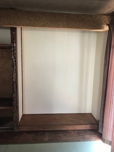東台良町21番貸家 収納