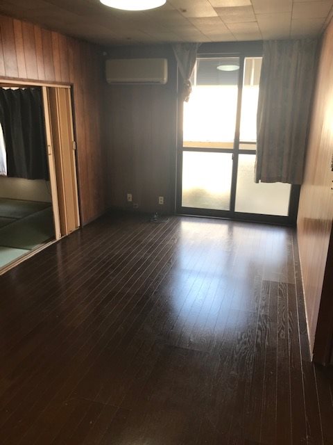 東台良町21番貸家 リビング