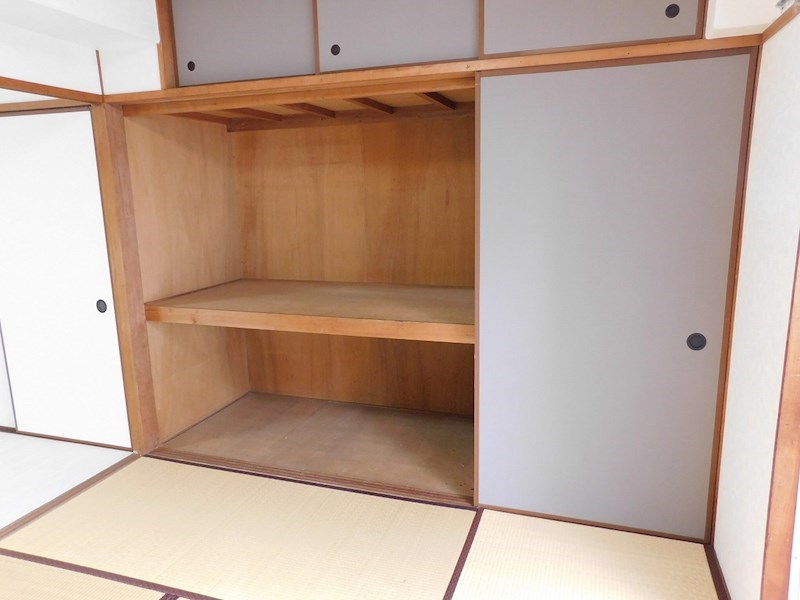リビオン片野 収納