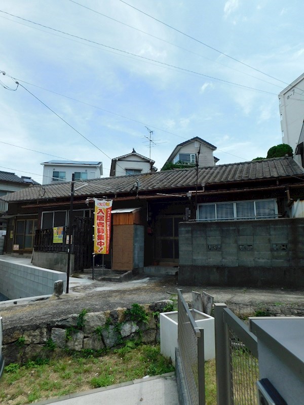 片上町長屋　中部屋貸家 その他