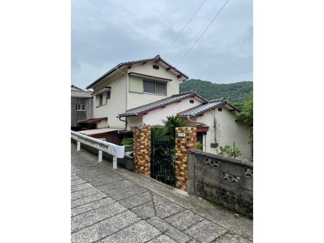奥田五丁目9番貸家（米満邸） 外観