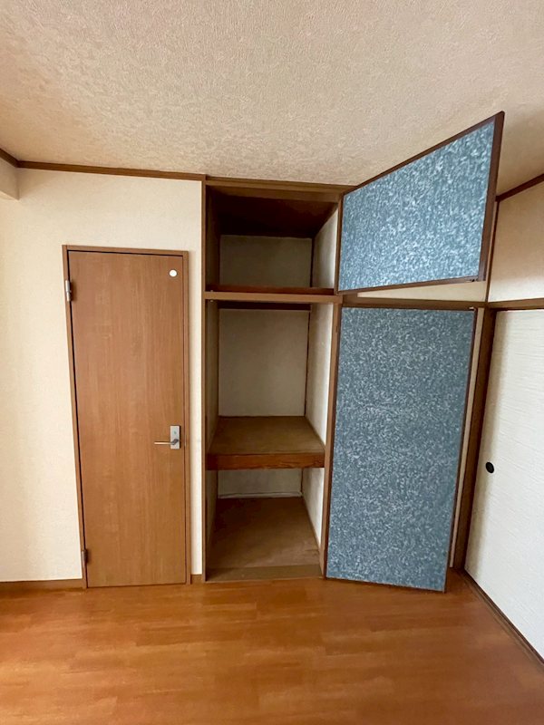 グリーンハイツ別院 収納