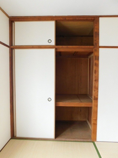 赤坂マンション 収納