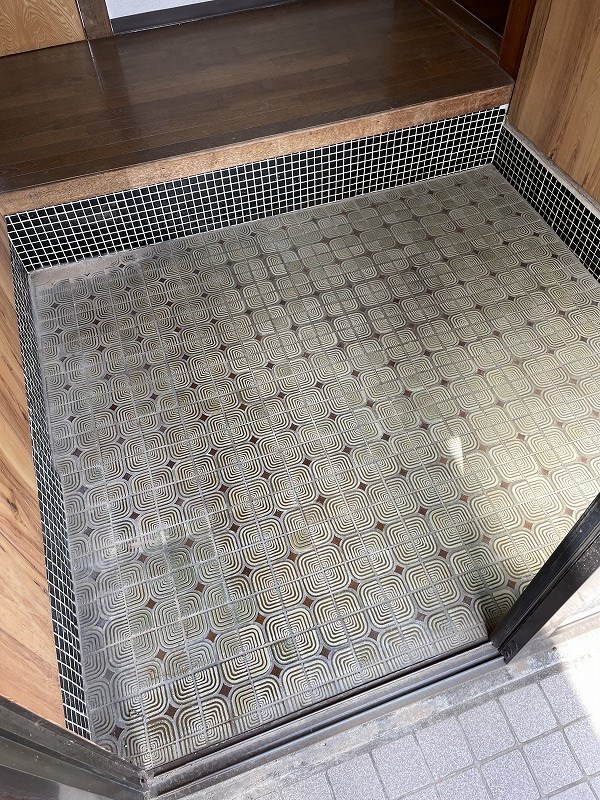 通谷三丁目貸家 玄関