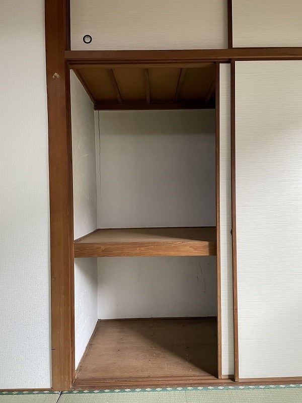 赤尾アパート　 収納