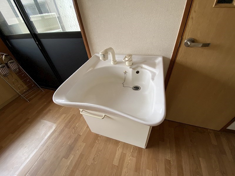 尾倉一丁目テナント　 洗面所
