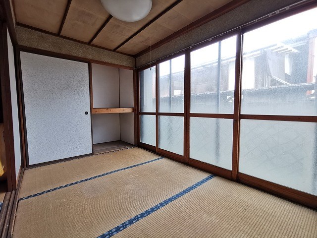 高陽台２丁目貸倉庫 リビング