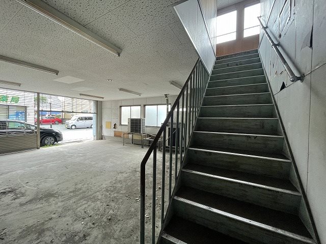 本町三丁目事務所 玄関