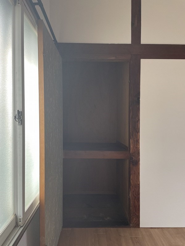 宮丸一丁目5番貸家 収納