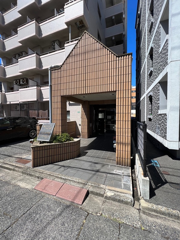 朝日プラザ小倉片野 エントランス