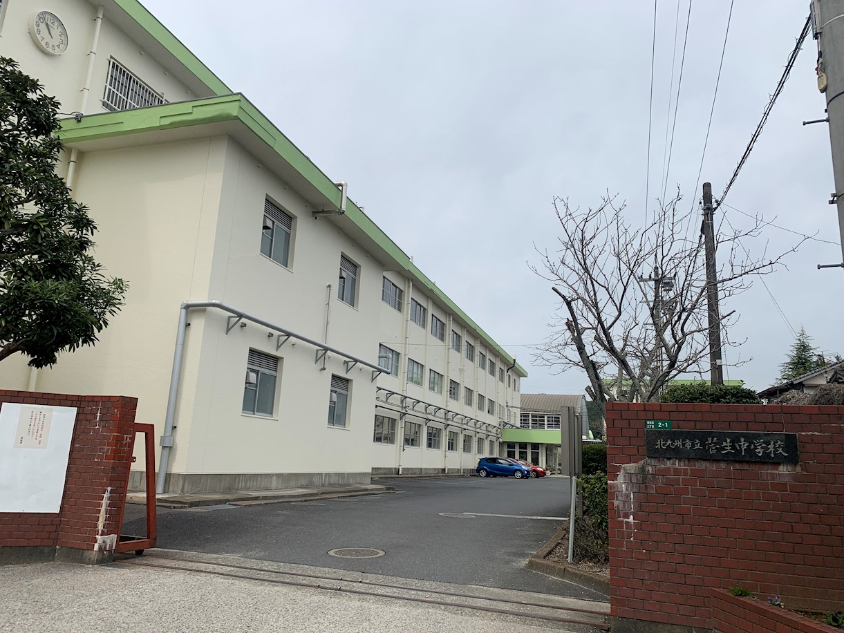 徳吉西一丁目14番24号貸家 中学校