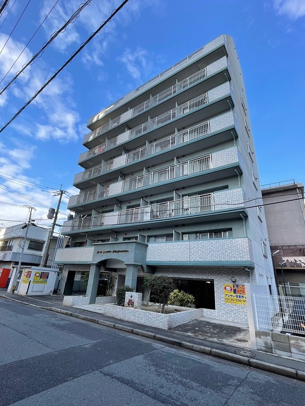 ライオンズマンション三萩野駅前 外観