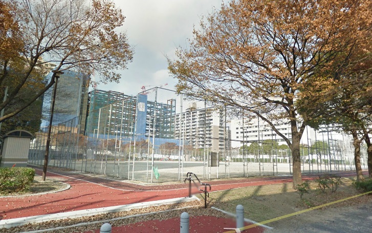 ライオンズマンション三萩野駅前 公園