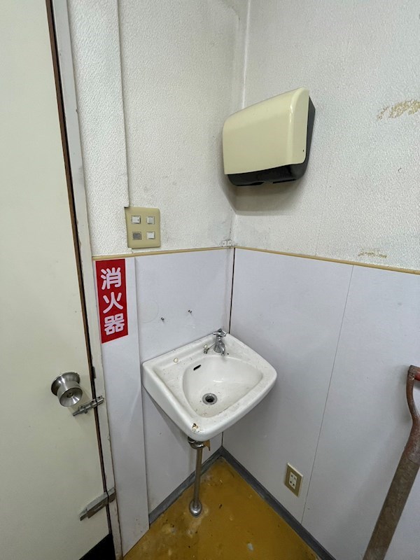徳力三丁目貸店舗 その他