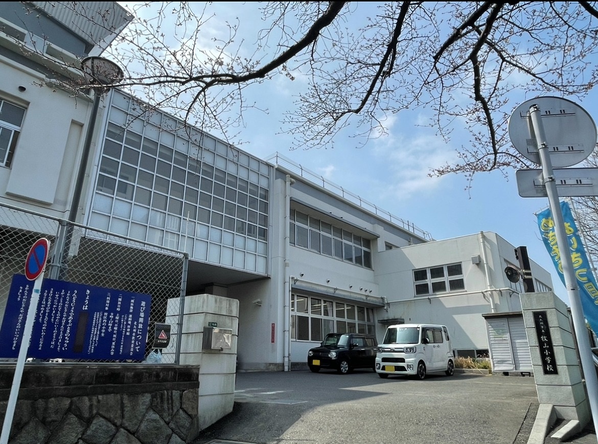 新川スペースコンテナ 小学校