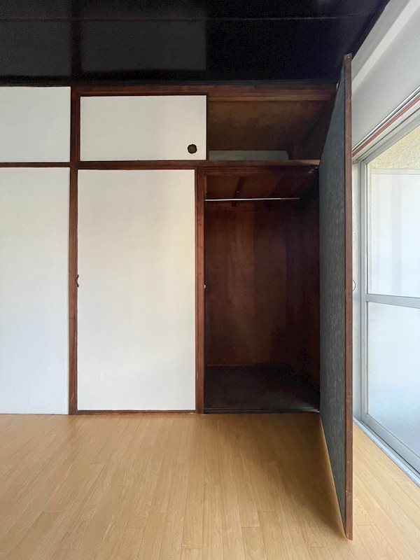 ビーアールマンション 収納