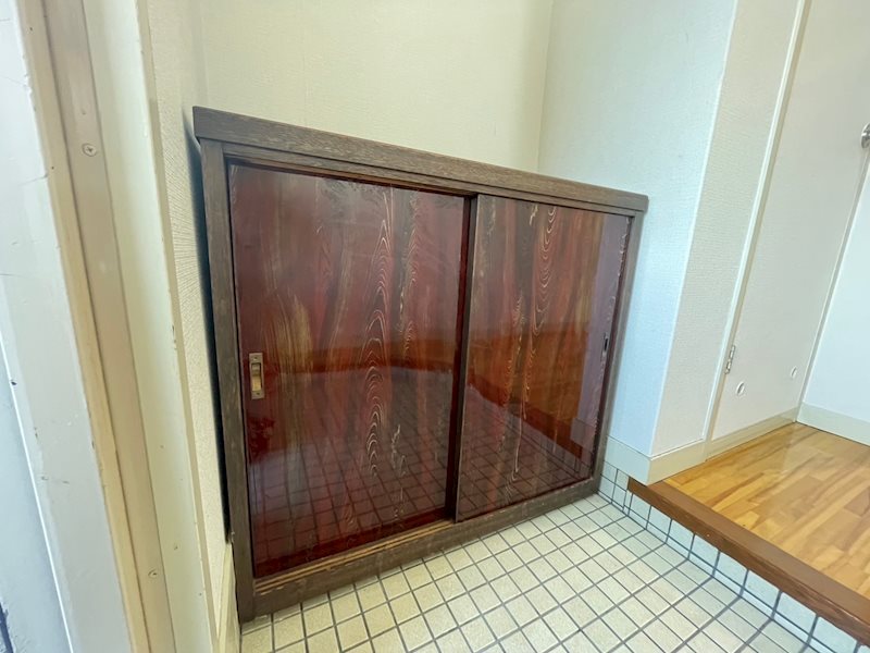 大田町スカイマンション 玄関
