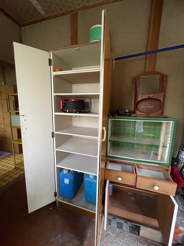 上藤松三丁目貸家 収納