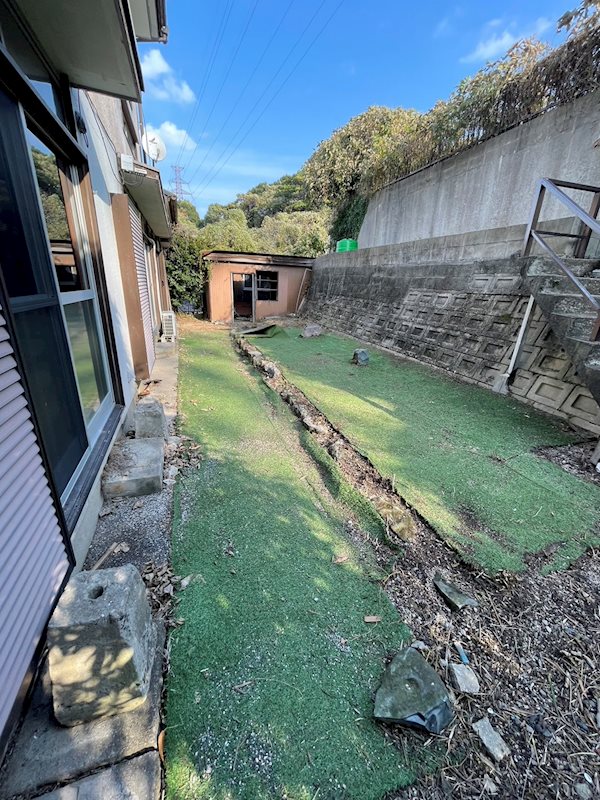 新大谷町9番貸家 ベランダ