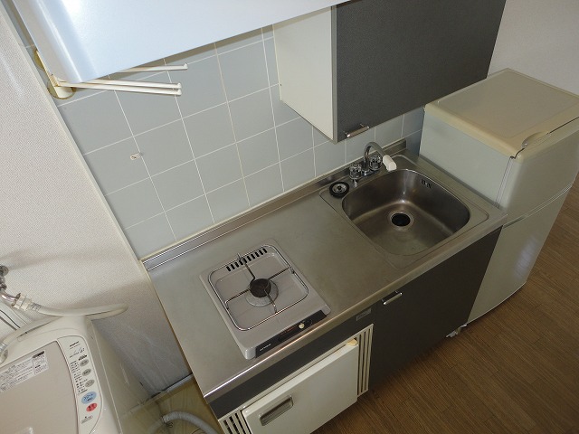 福岡県北九州市若松区高須南１丁目 キッチン