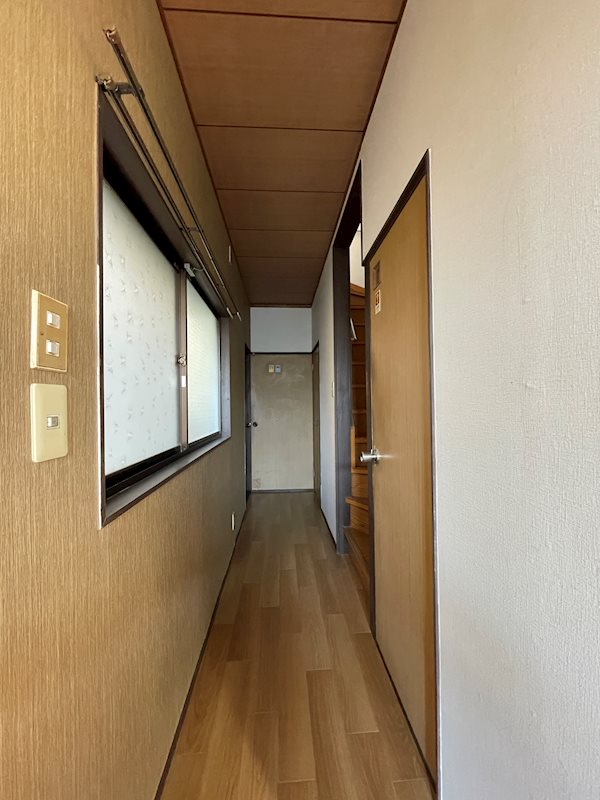 本城東一丁目19番6号貸家（末安邸） 玄関
