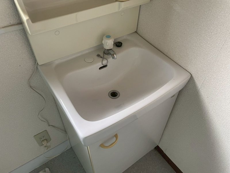 上富野四丁目12番貸家 洗面所