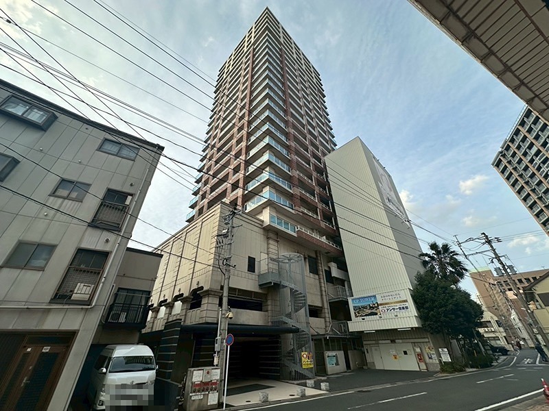 CPタワー 外観