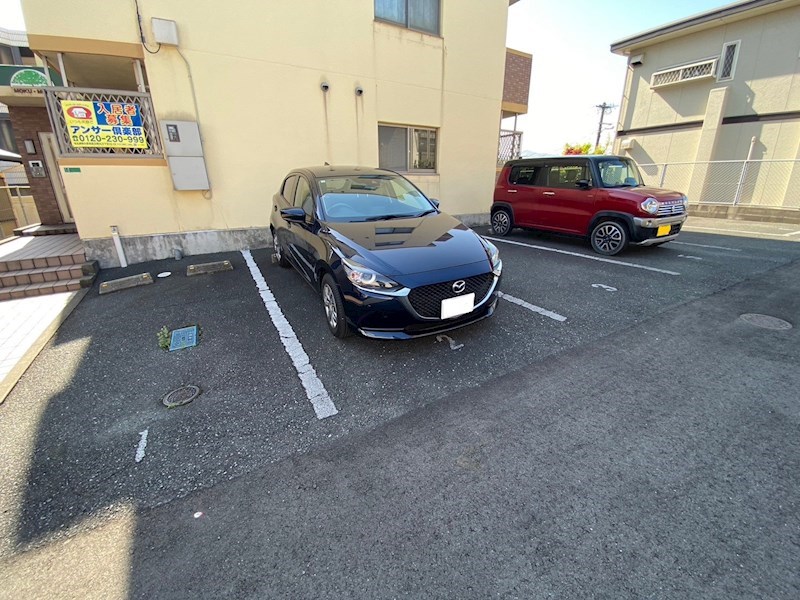 MOKUMOKU 駐車場
