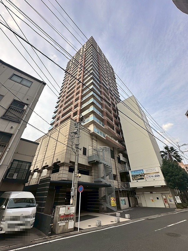 CPタワー 外観