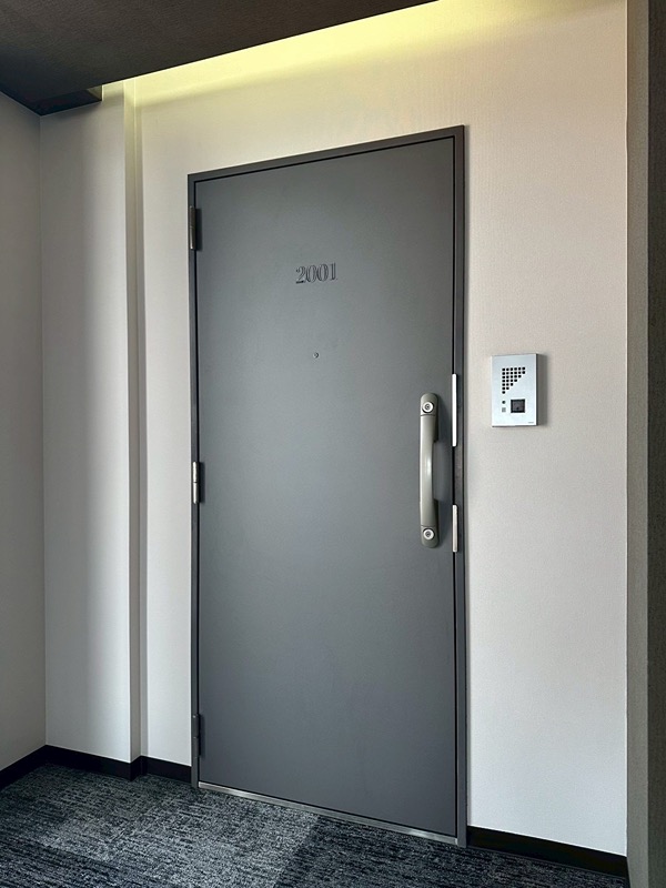 CPタワー 玄関