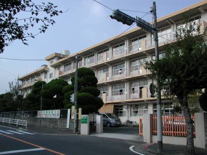 東貫三丁目21番テナント 小学校