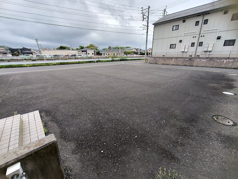 二東一丁目4番テナント 駐車場