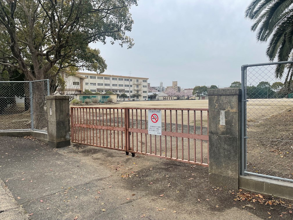 コーポラス高島 中学校