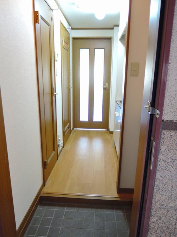 サンシャイン戸畑 玄関