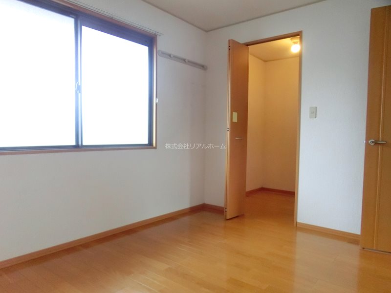 リサージュ桂 ベッドルーム