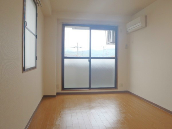 ヴィルヌーブ ベッドルーム