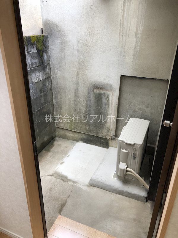 芝ノ下町貸家 ベランダ